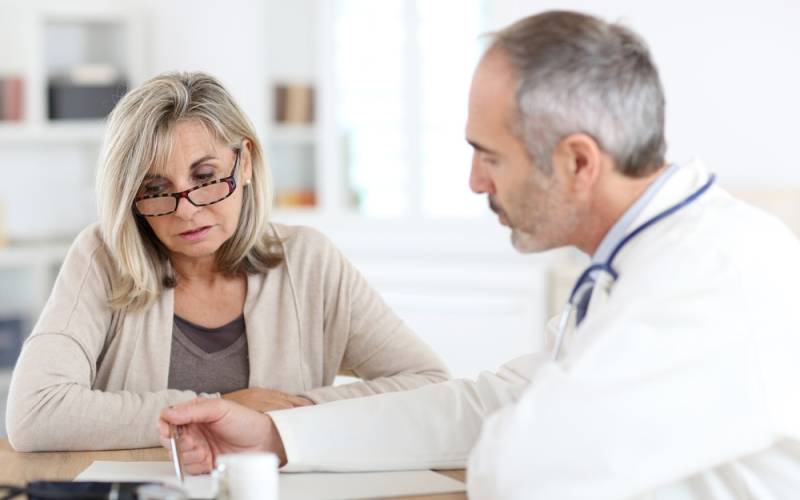 conocer los riesgos de la osteoporosis