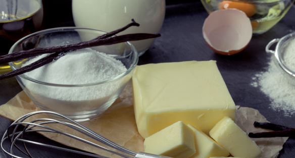 Crepes-rellenos-crema-naranja