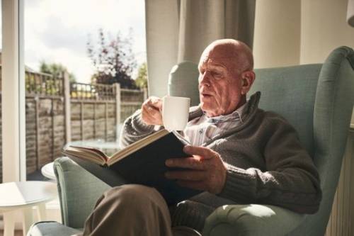 Cuidado de los mayores en el aislamiento