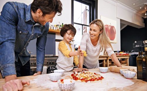 Cómo hacer divertidas recetas y ahorrar en casa