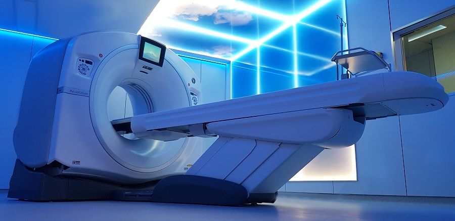 Fotografía del nuevo TAC o equipo de Tomografía Axial Computarizada