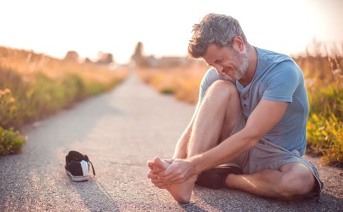 Trucos para calmar el dolor de pies y prevenir los hongos