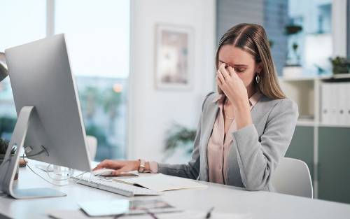 Vista cansada: los motivos por los que puede empeorar